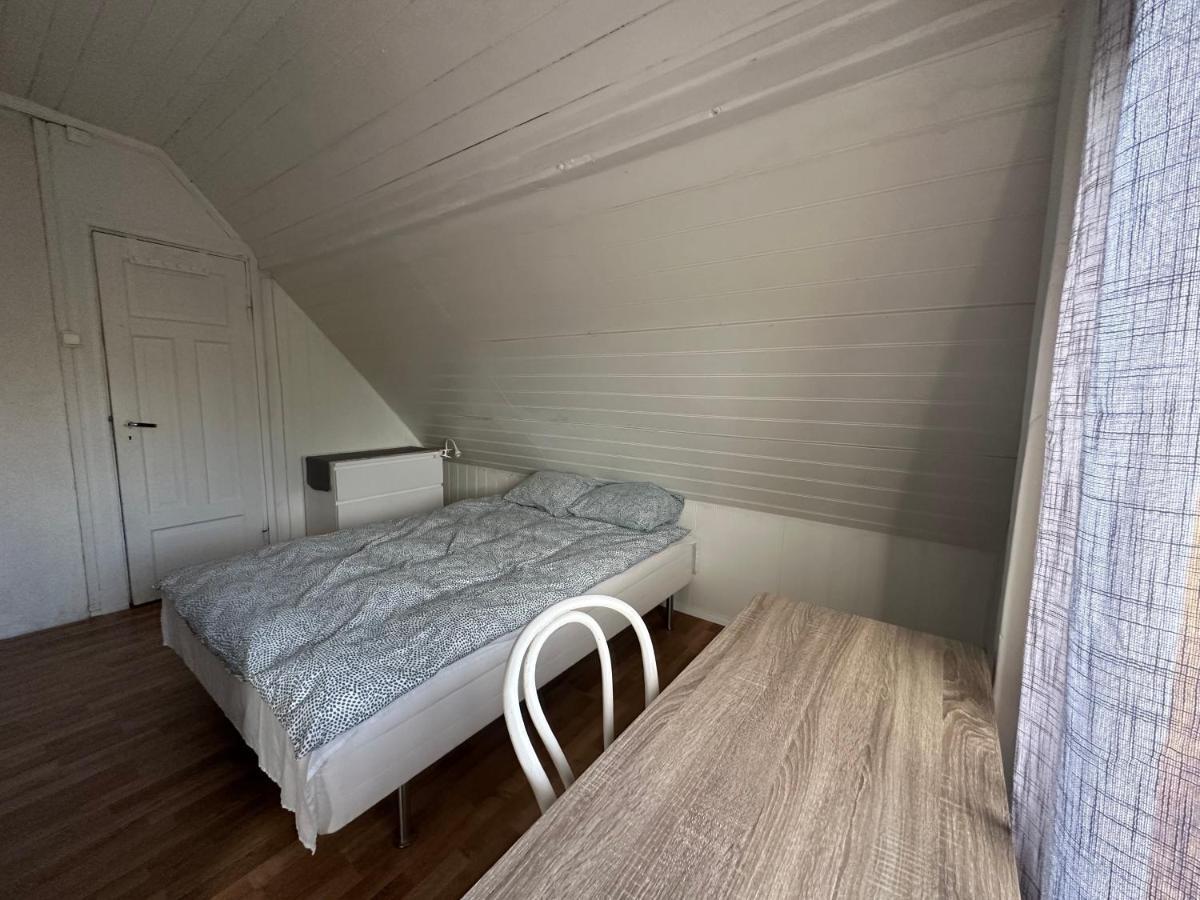 Oslo Guest House Twin & Family Room Kjeller ภายนอก รูปภาพ
