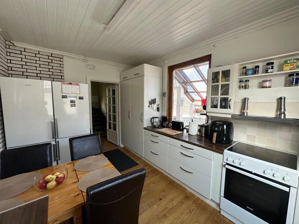 Oslo Guest House Twin & Family Room Kjeller ภายนอก รูปภาพ